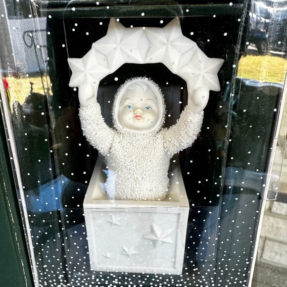 Dept 56 Snowbabies "Winter Tales of the Snowbabies Ornament Boxed - Picture 2 of 7